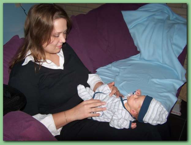 602x451 pixels (26K)